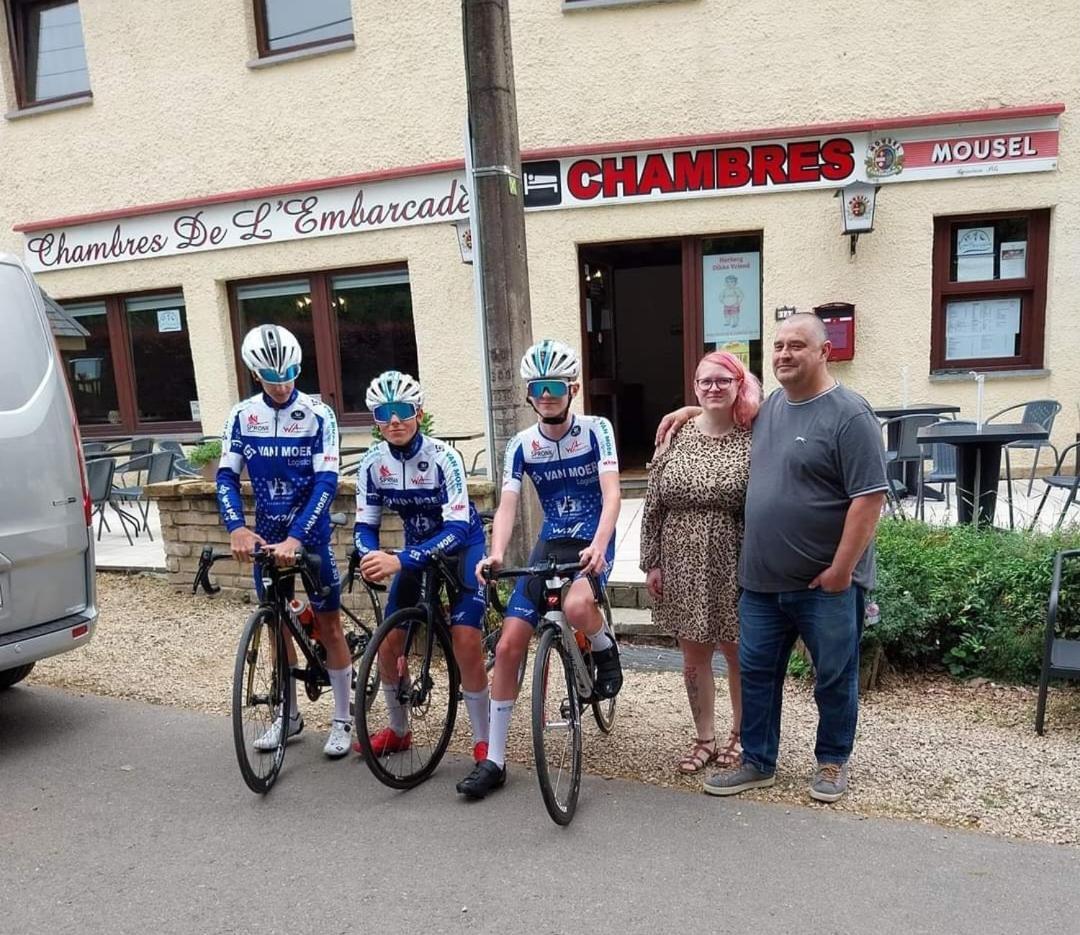 Dikke Vriend , Herberg & Taverne Chiny Kültér fotó